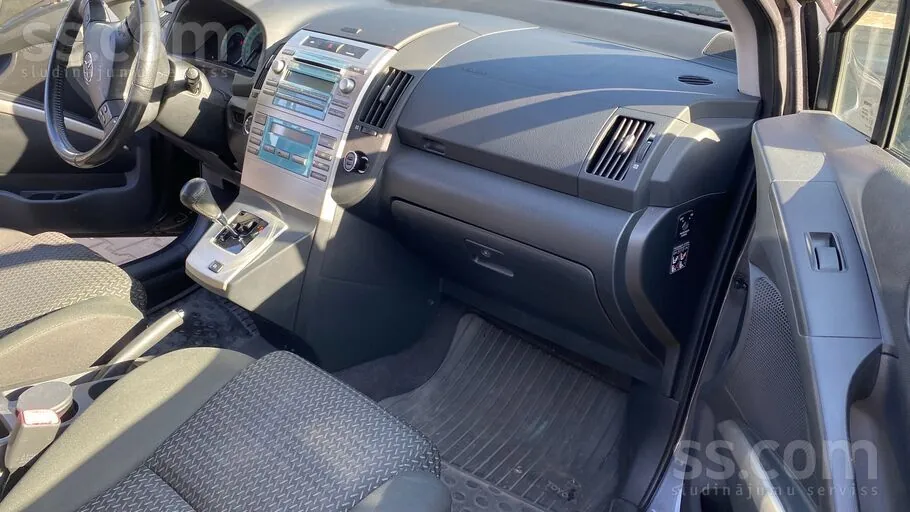Toyota Corolla Verso 2007 photo 3