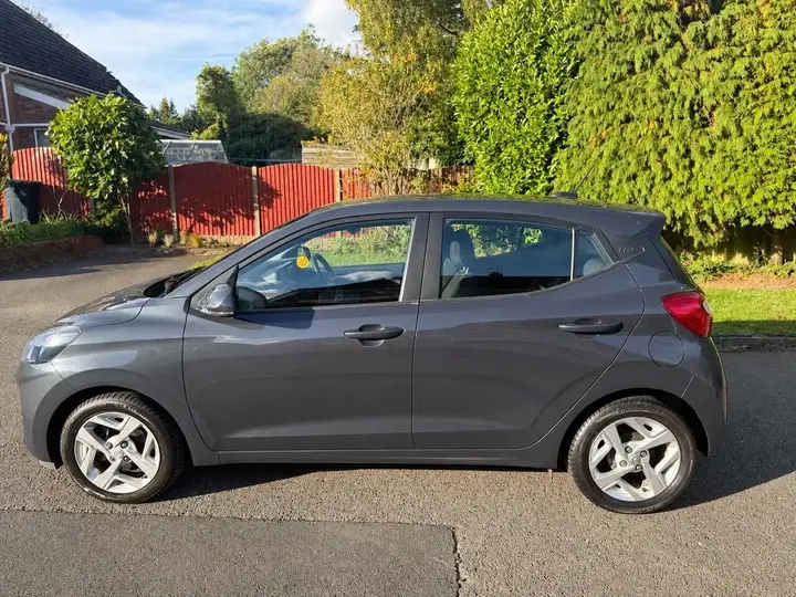 Hyundai I10 2021 photo 3