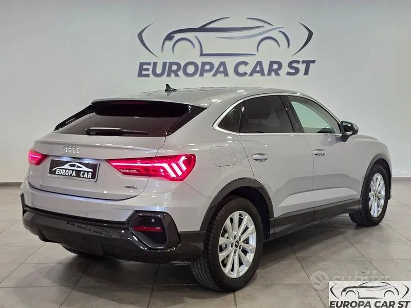Audi Q3 2021 photo 3