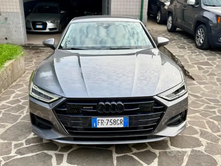 Audi A7 2018 photo 2