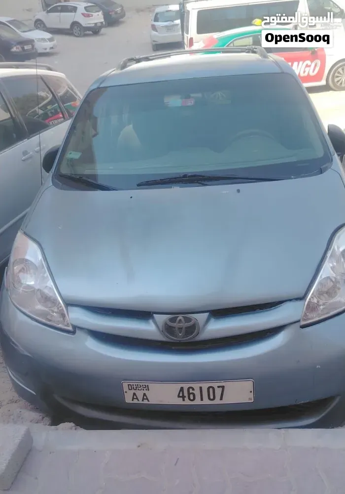 Toyota Sienna 2008 photo 3