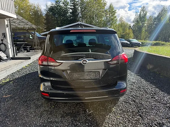 Opel Zafira Tourer 2012 photo 4