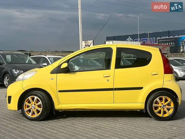 Peugeot 107 2010 photo 3
