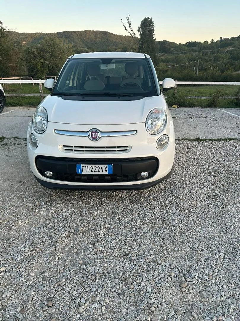 Fiat 500L 2017 photo 2