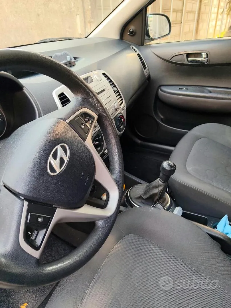 Hyundai I20 2011 photo 5