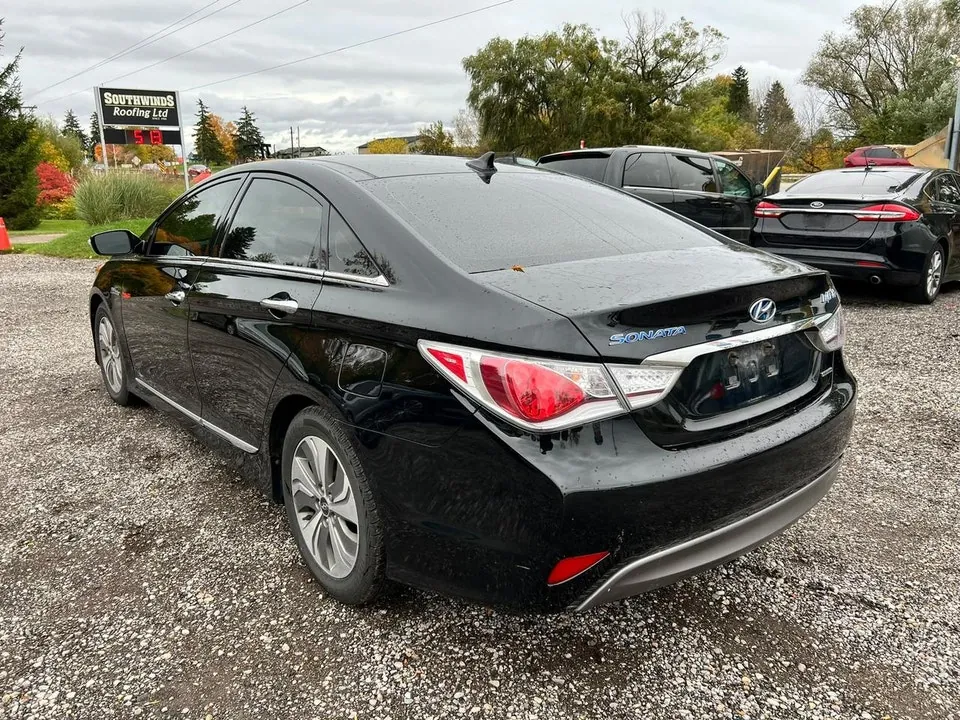 Hyundai Sonata 2014 photo 3