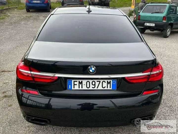 BMW 7 Series 2017 photo 5