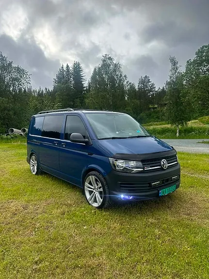 Volkswagen Transporter 2019 photo 2