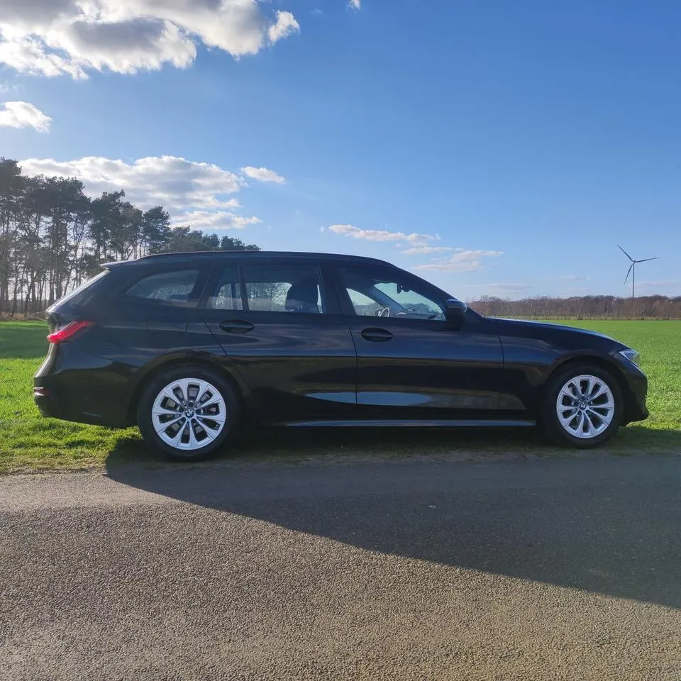 BMW 318D Touring