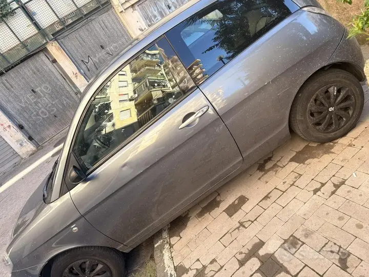 Lancia Ypsilon 2007 photo 2