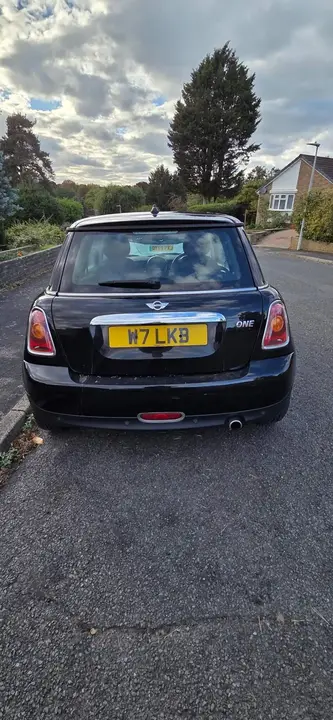 Mini Hatch 2010 photo 5