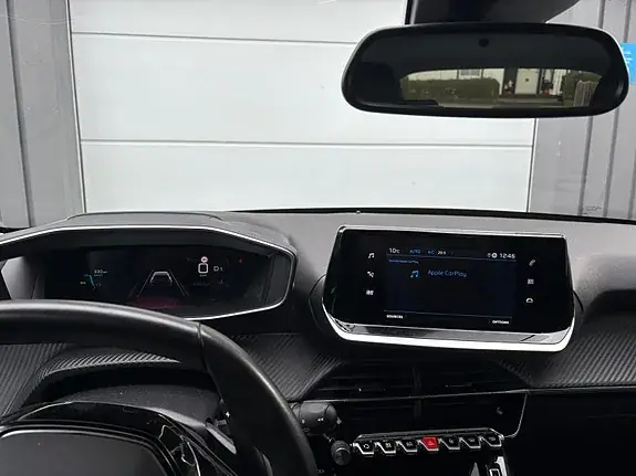 Peugeot 208 2023 photo 4