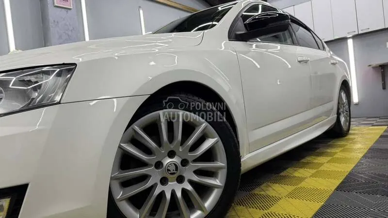 Skoda Octavia 2013 photo 3