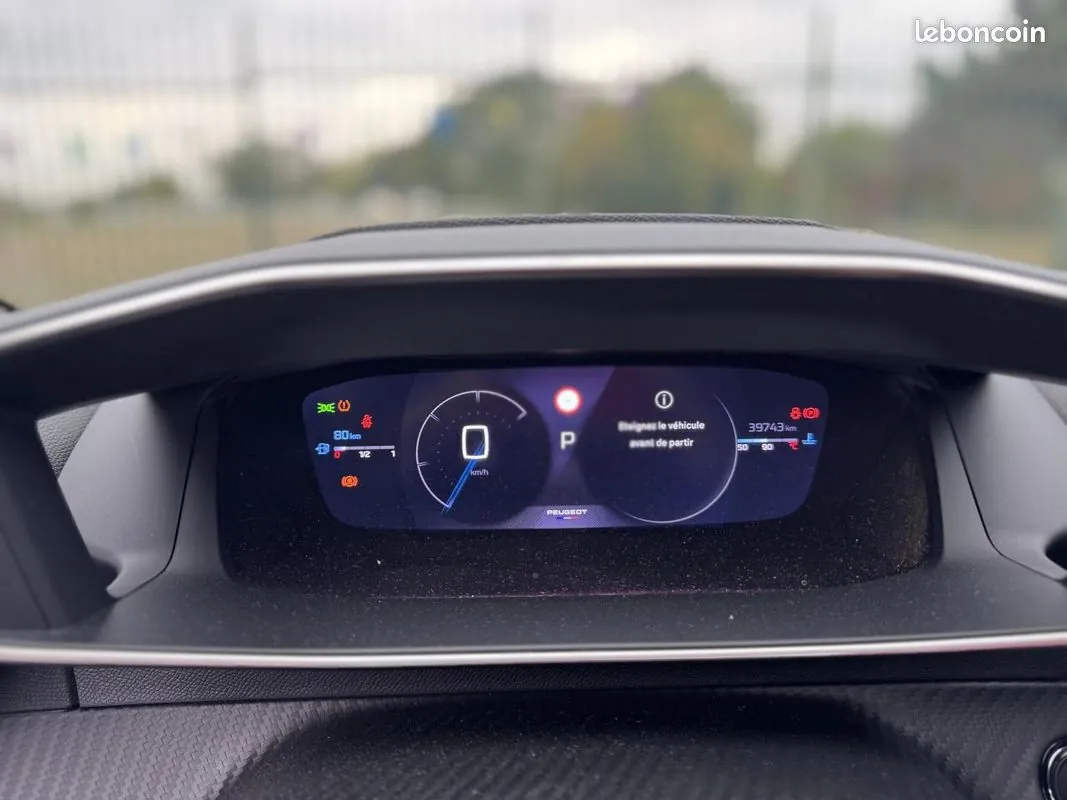 Peugeot 2008 2024 photo 4