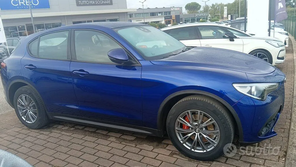 Alfa Romeo Stelvio 2022 photo 4