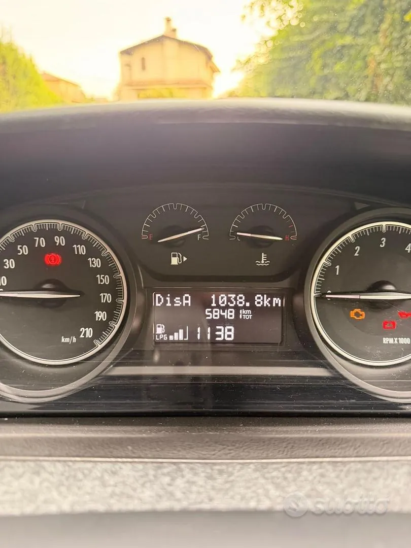 Lancia Ypsilon 2019 photo 4
