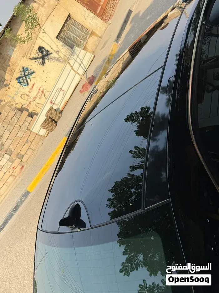 Mercedes-Benz E-Class 2011 photo 3