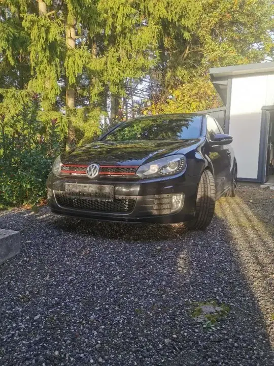 Volkswagen Golf 2012 photo 2