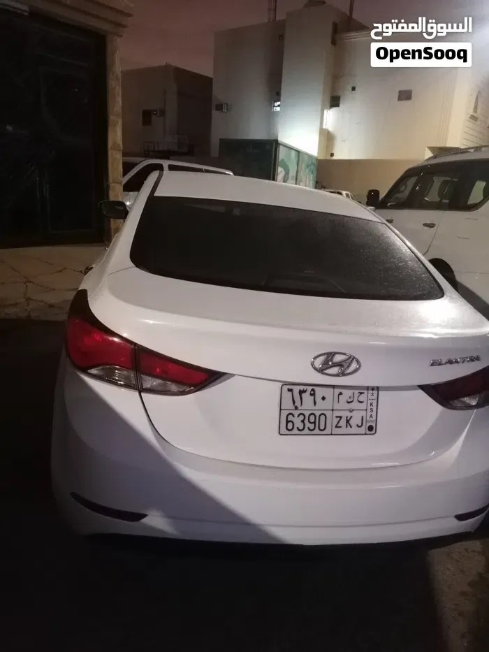 Hyundai Elantra 2016 photo 3