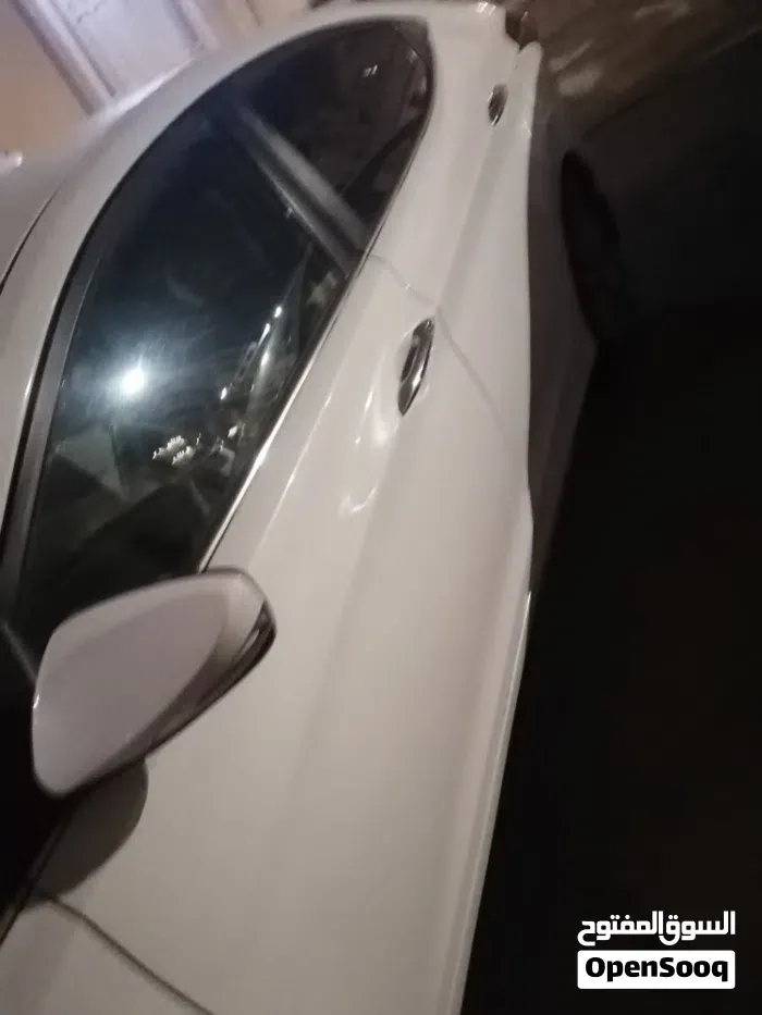 Hyundai Elantra 2016 photo 2