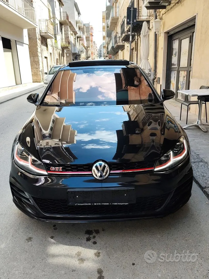 Volkswagen Golf 2019 photo 2