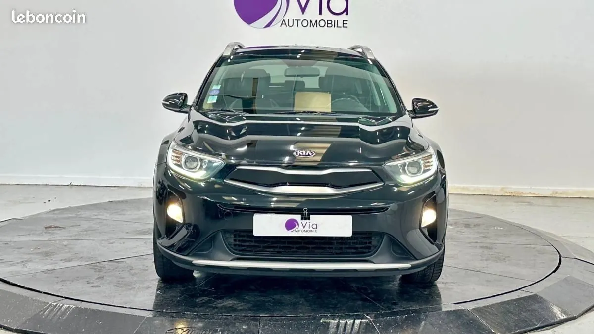 Kia Stonic 2019 photo 2