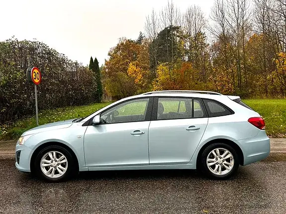 Chevrolet Cruze 2013 photo 3