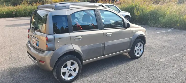 Fiat Panda 2006 photo 4