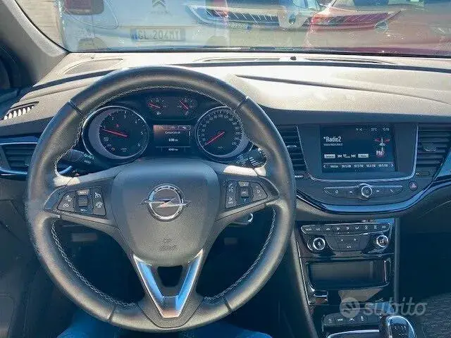 Opel Astra 2019 photo 3