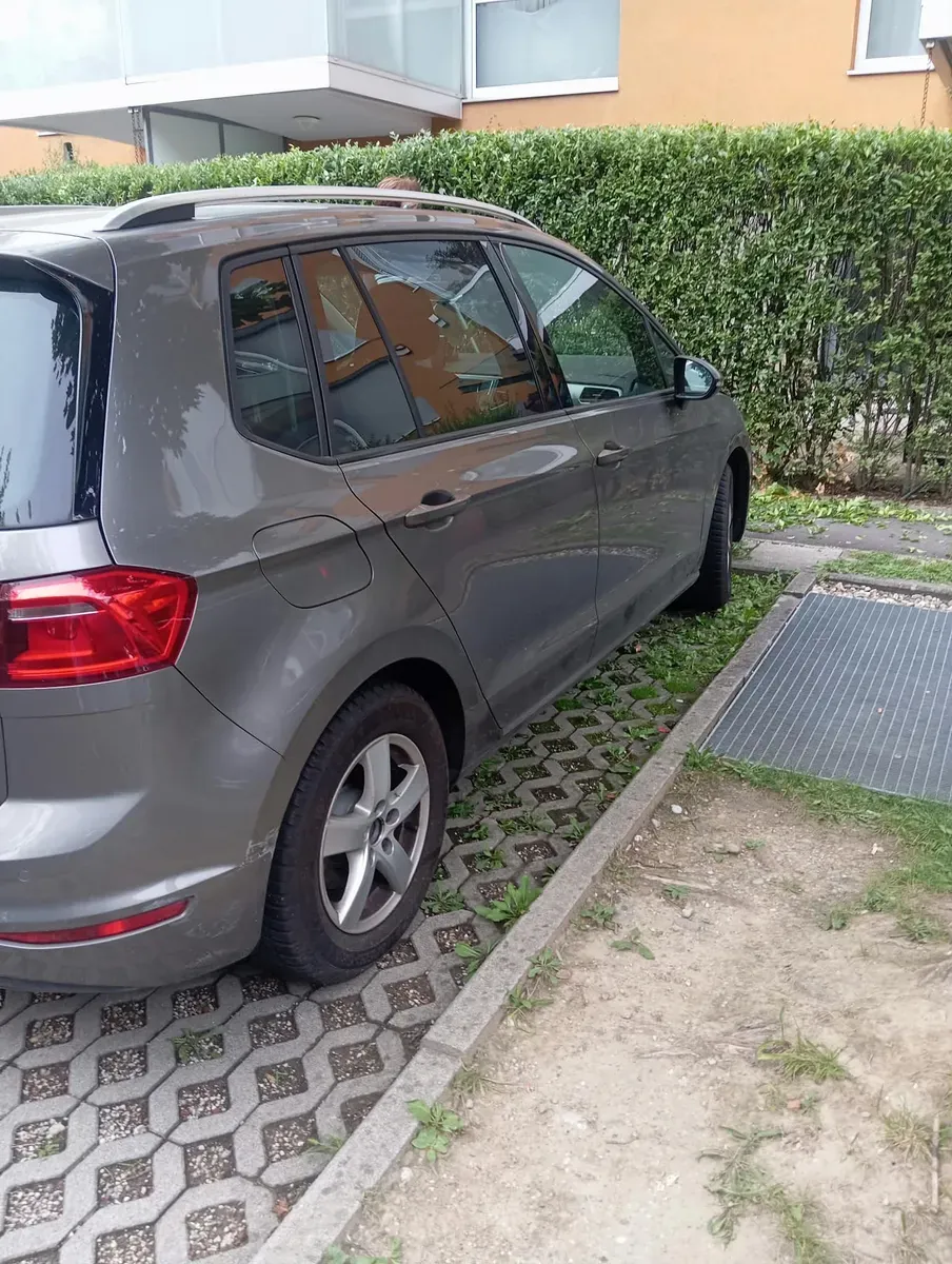 Volkswagen Golf 2015 photo 2