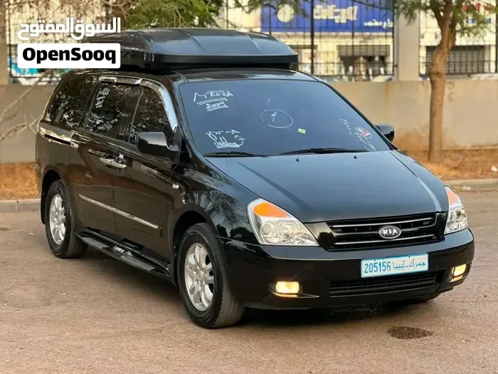 Kia Carnival 2009 photo 3