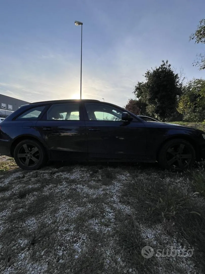 Audi A4 Avant 2008 photo 2