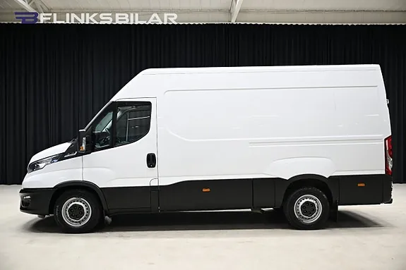 Iveco Daily 2023 photo 2