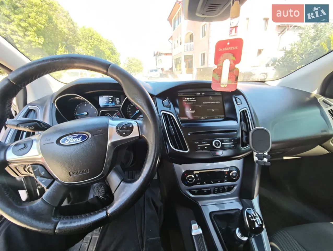 Ford Focus 2013 photo 3