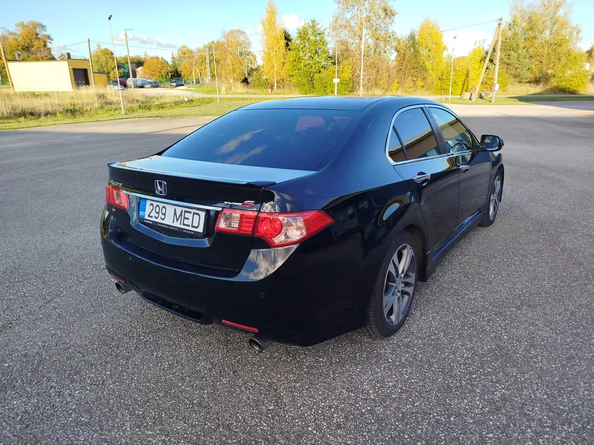 Honda Accord 2012 photo 3