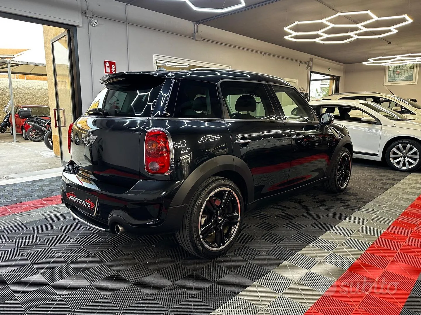 Mini Countryman 2012 photo 4