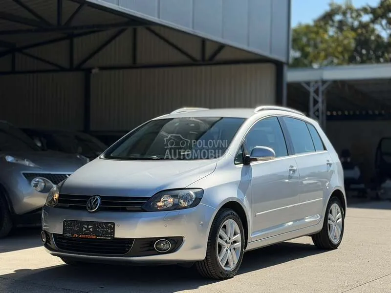 Volkswagen Golf Plus 2013 photo 2