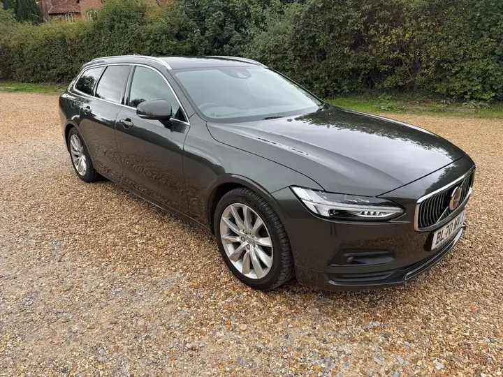 Volvo V90