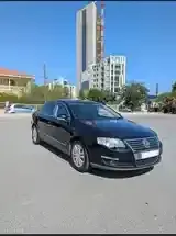 Volkswagen Passat 2006 photo 2