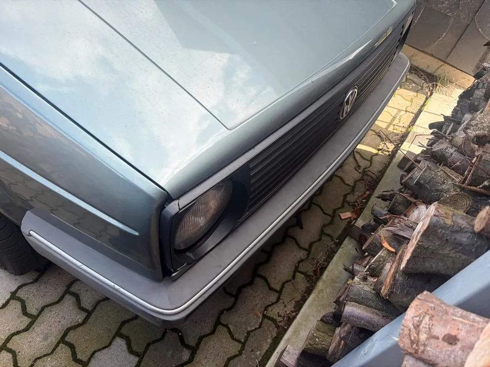 Volkswagen Golf 2