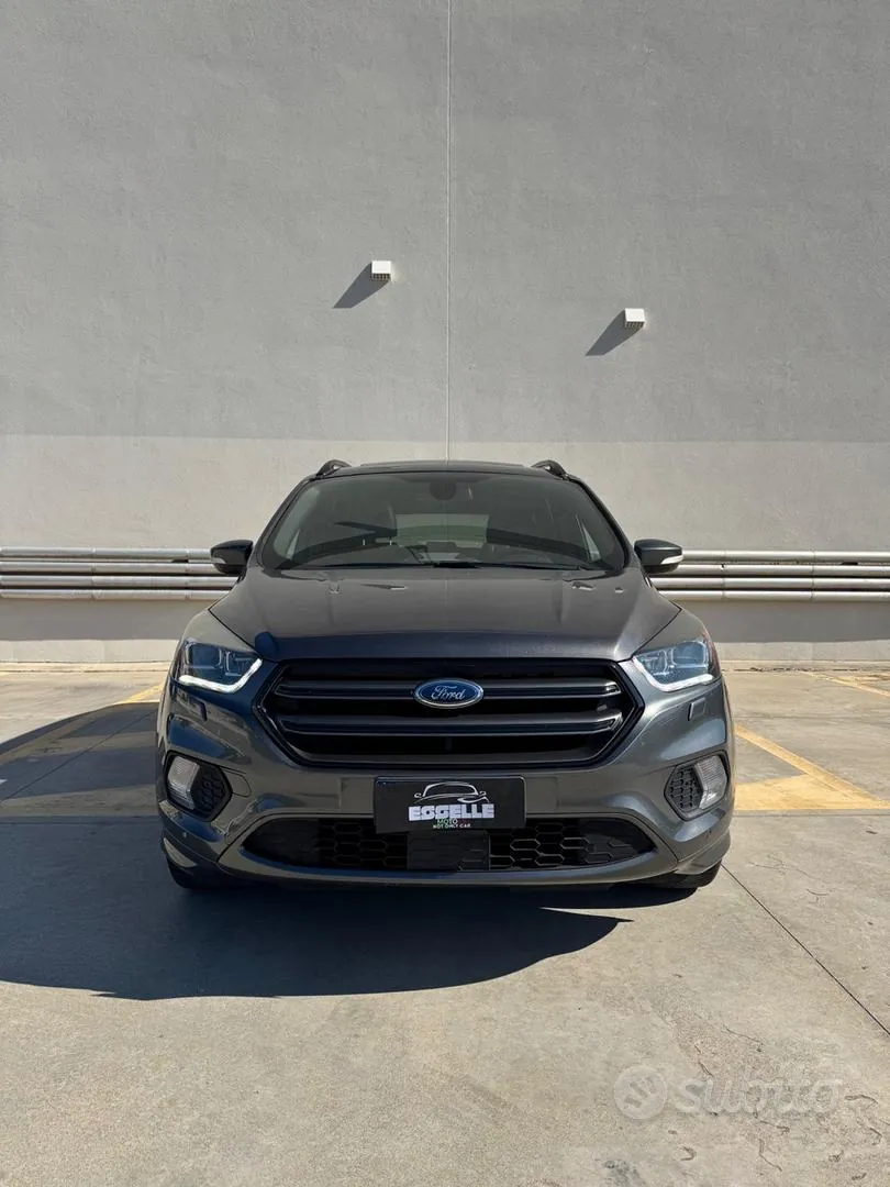 Ford Kuga 2016 photo 4