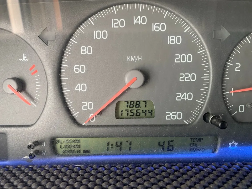 Volvo C70 2000 photo 5
