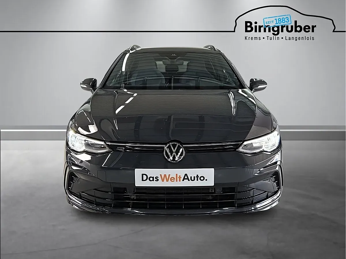 Volkswagen Golf 2023 photo 2