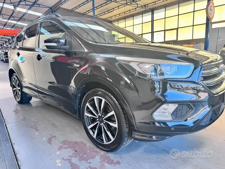 Ford Kuga 2018 photo 3