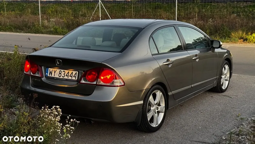 Honda Civic 2007 photo 5