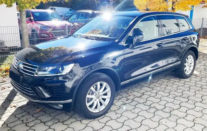 Volkswagen Touareg