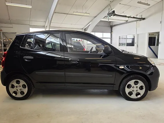 Kia Picanto 2009 photo 4