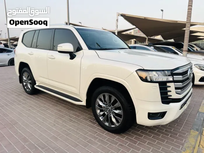 Toyota Land Cruiser 2026 photo 3