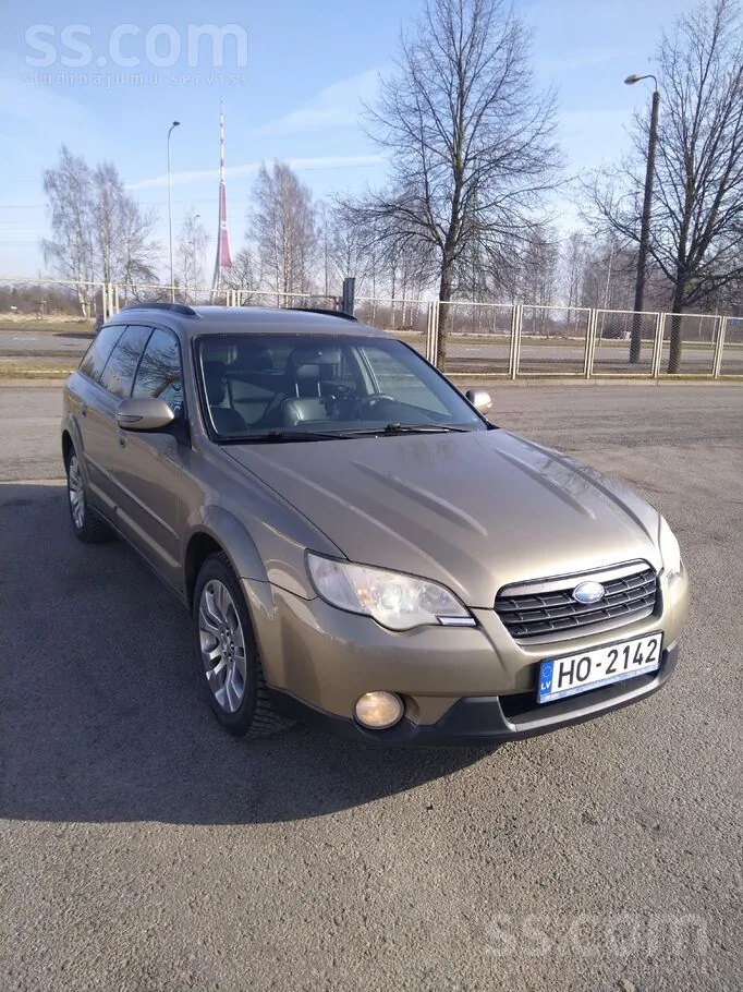 Subaru Legacy 2009 photo 2
