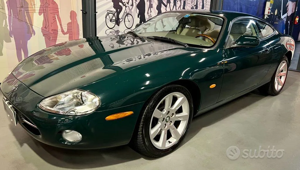 Jaguar Xk8